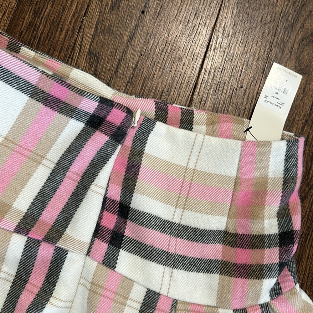 NWT Francesca’s Skirt XS - Picture 4 of 4